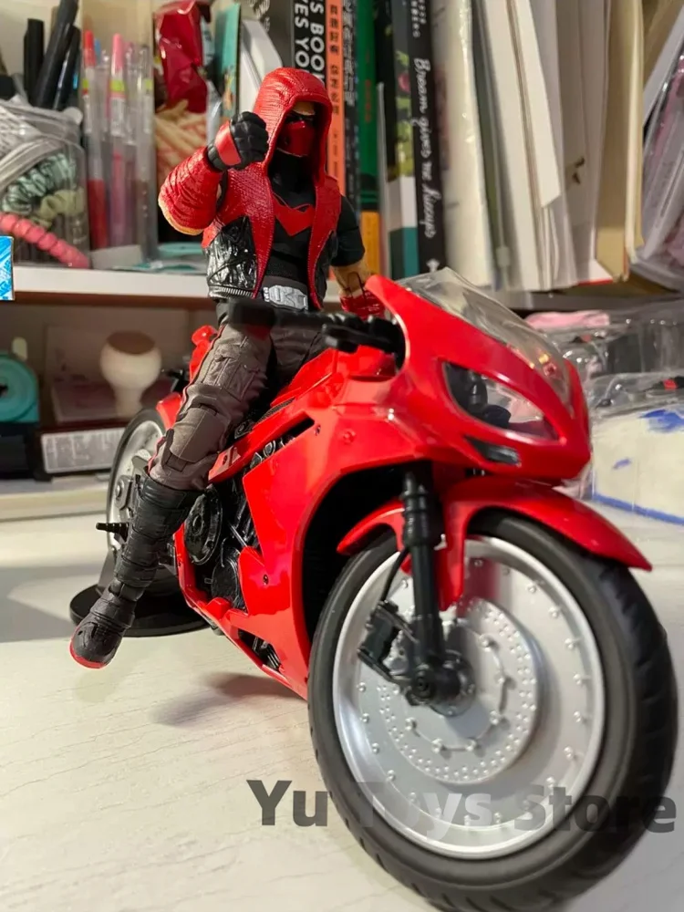 In Stock Macfarlane Comics Series Modern Red Hood Motorcycle 1/12 Available Hands-On Model Decorate Collect Christmas Gift