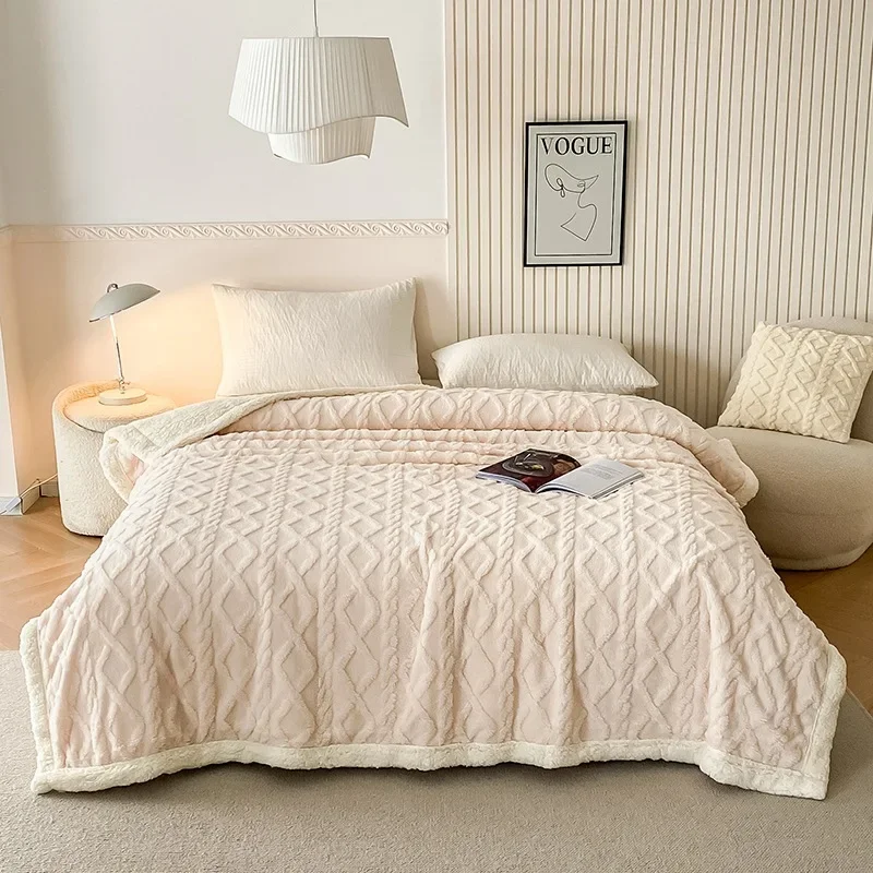 Plush Fleece Double-Layer Multifunctional Blanket Diamond Striped Spring Autumn Warm Sofa Throws Blankets Soft Comforter for Bed