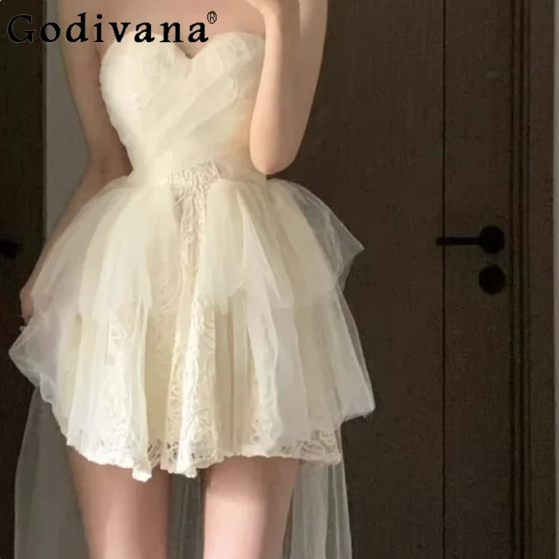 

Большой размер, модное платье трапециевидной формы с высокой талией без бретелек, женское летнее новое сексуальное марлевое платье с открытой спиной, темпераментные вечерние платья