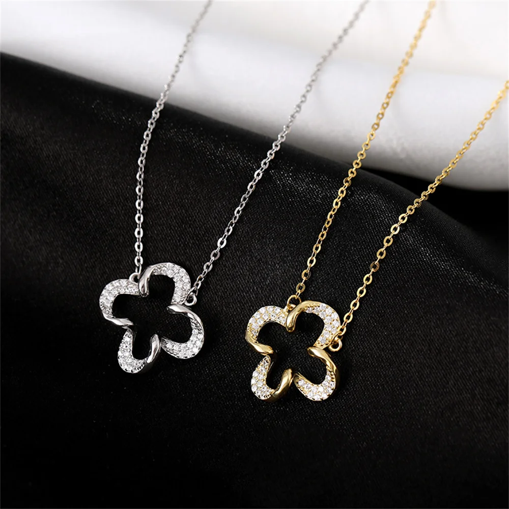 

Korean 925 Sterling Silver Women's Necklace, 4-Leaf Clover Diamond-Hollow Flower, Light Luxury Versatile Collarbone Chain