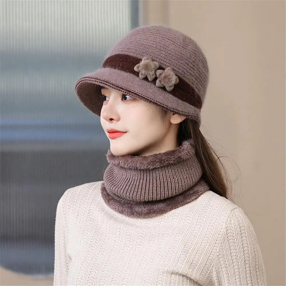 

Cold Weather Elderly Middle Aged Winter Beanie Hat Scarf Warm Fleece Lining Neck Warmer Windproof Knit Bucket Hat for Women