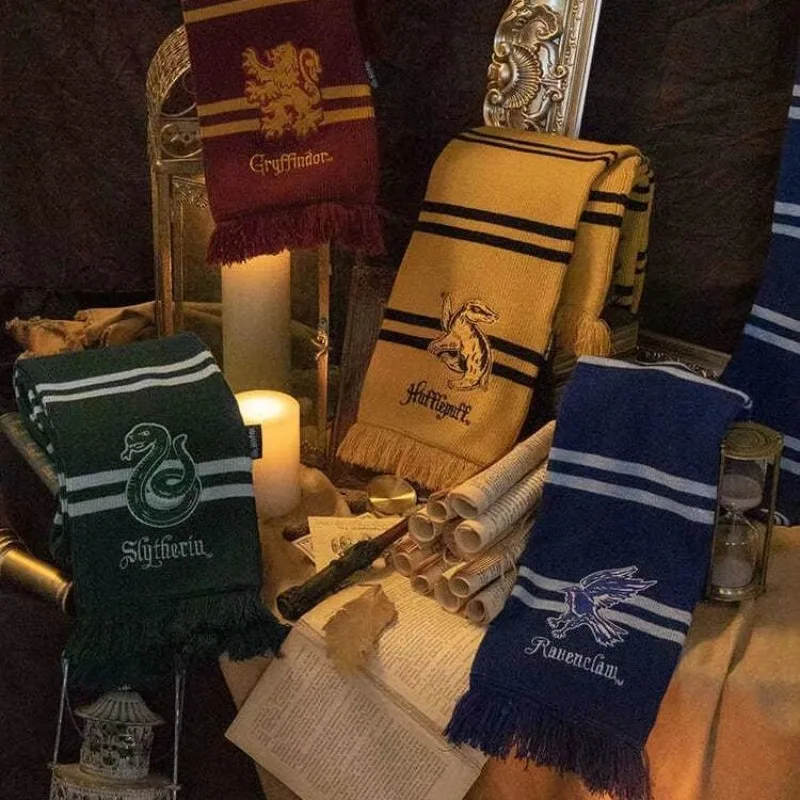 

Harry Potter Cosplay Long Scarf Autumn and Winter Student Magic College Style Cute Versatile Comfortable Knitted and Embroidered