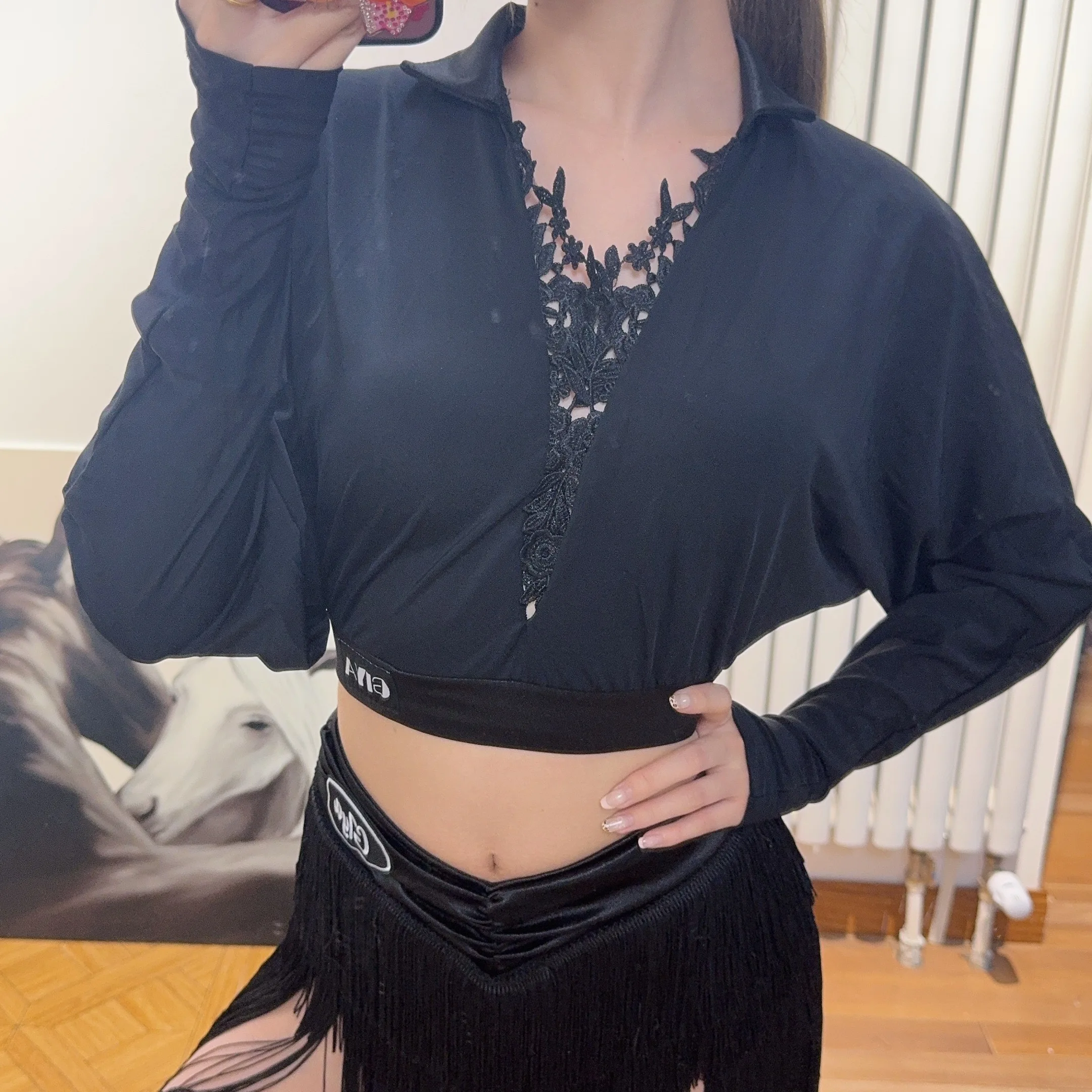 2025 여성을위한 새로운 라틴 댄스 탑 긴팔 셔츠 삼바 차차 탱고 연습 옷 성인 여성 라틴 의상 DQS20881