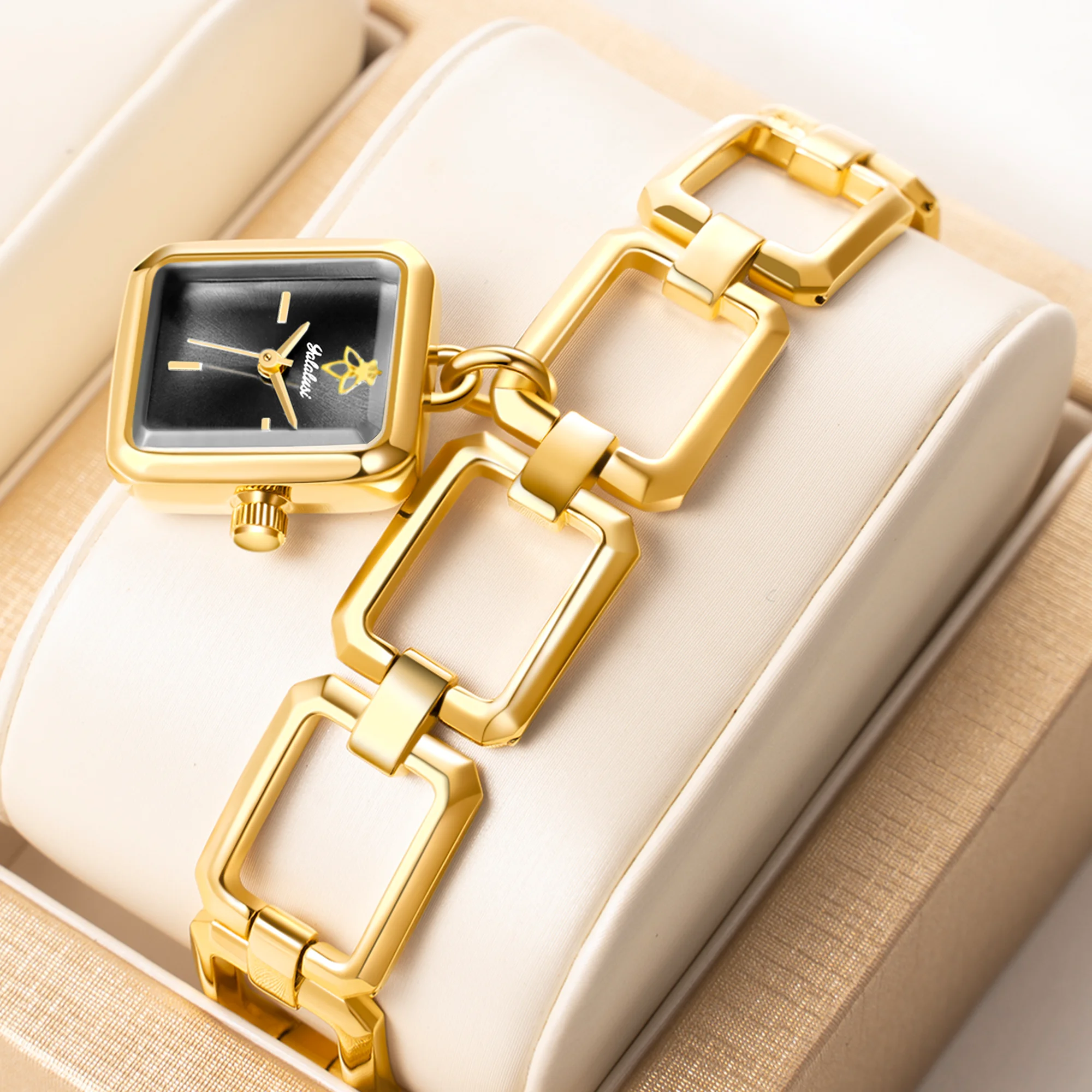 

YaLaLuSi Newest Ladies Quartz Watch Ladies Small Watch Gold Case Black Face Luxury Casual Fashion Bracelet