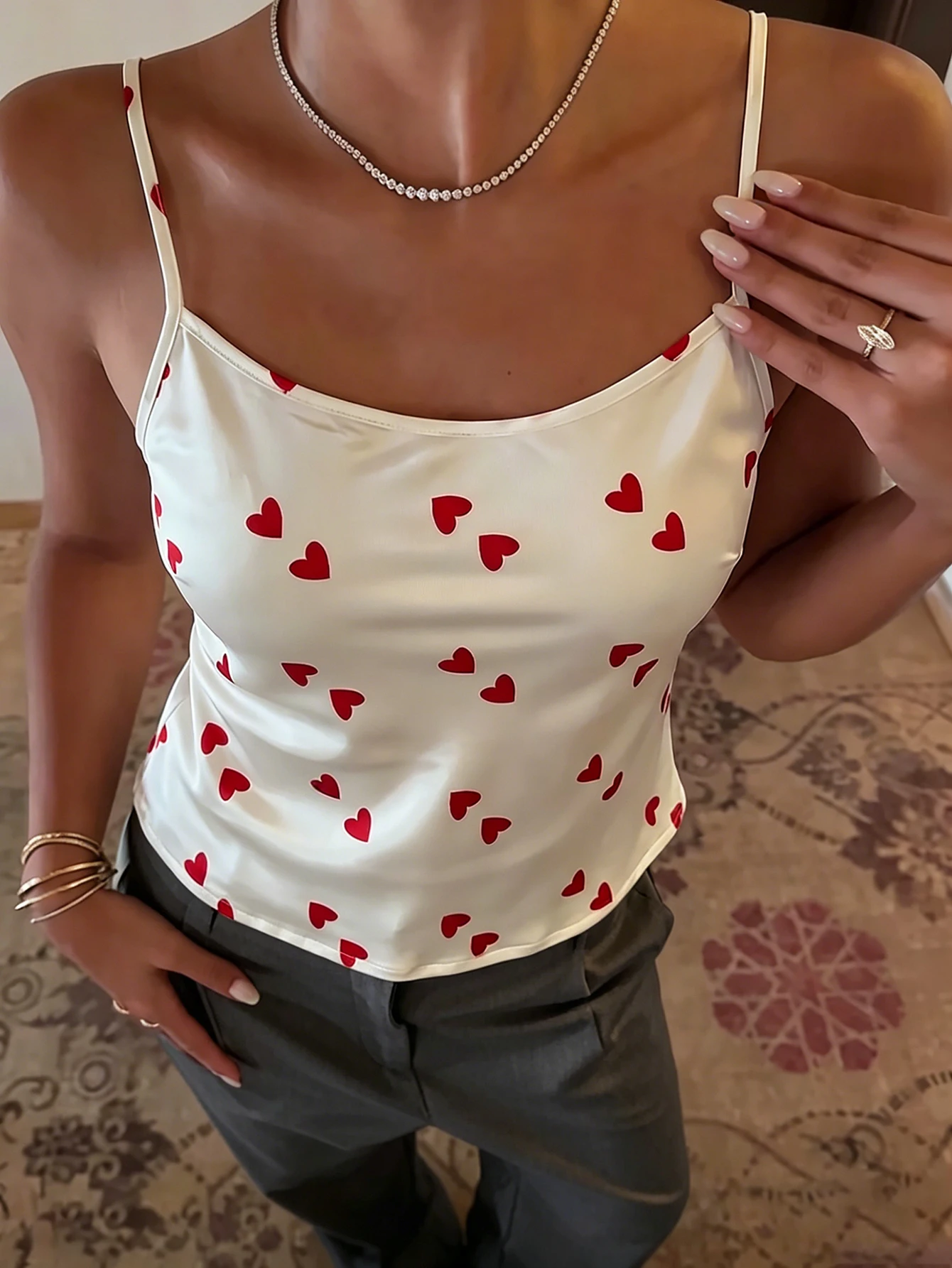 New Women Satin Top Heart Print Camisole Slim Fit Sleeveless Crop Top Elegant Ladies Pajama for Different Occasions