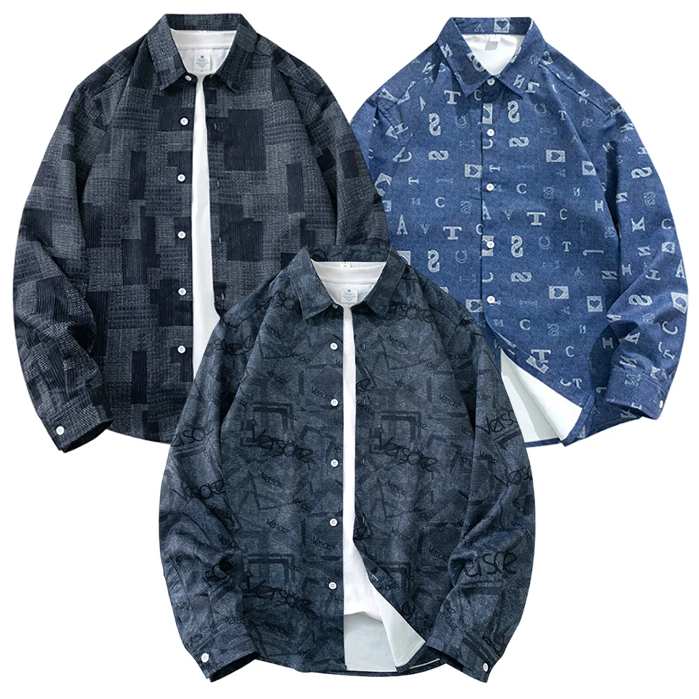 

Весной и осенью 2023 года: мужская свободная и повседневная рубашка в клетку — это модная легкая японская куртка в стиле ретро.