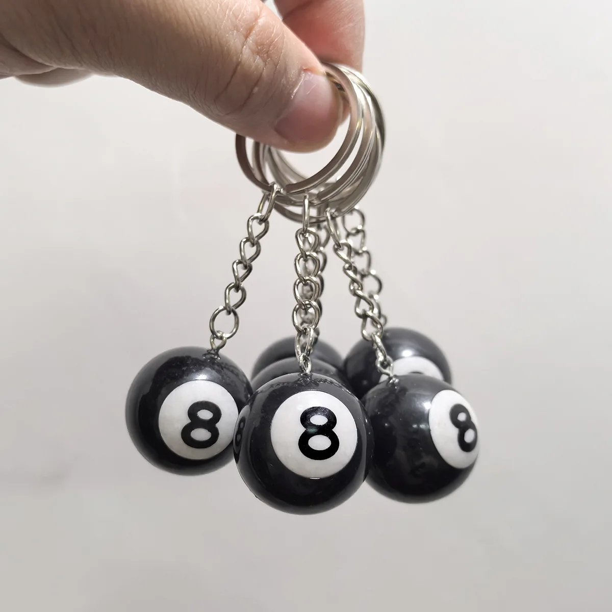 New Fashion Creative Billiard Pool Keychain Table Ball Key Ring Lucky Black No.8 Key Chain 25mm Resin Ball Jewelry Gift