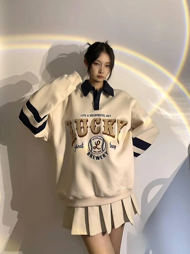 

Lazy Style Knitted Sweater Loose Fit Printed Upperwear Retro Sweatshirt Women's Fashion Winter Collection Big Bui
