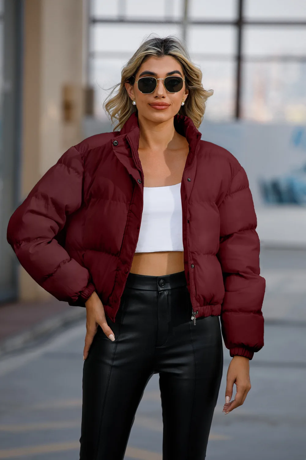 Piumino invernale da donna Cappotti Parka Caldo corto Abbigliamento donna Piumini imbottiti in cotone Cappotto capispalla casual allentato HWY376