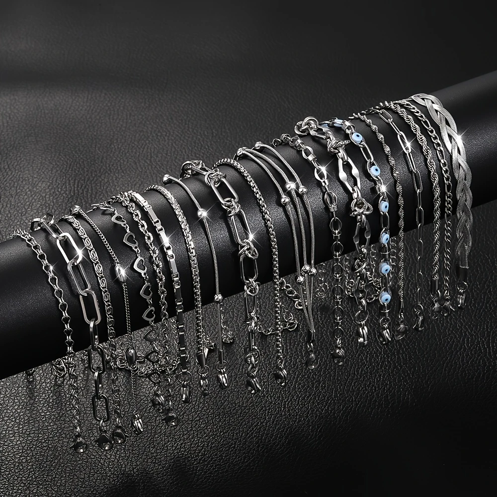 13Pcs【Random】Women's Fashionable Stainless Steel Bracelets, Elegant and Luxurious Non-Fading Jewelry Set for Women, Suitable for Daily Wear and Parties Birthday Gift