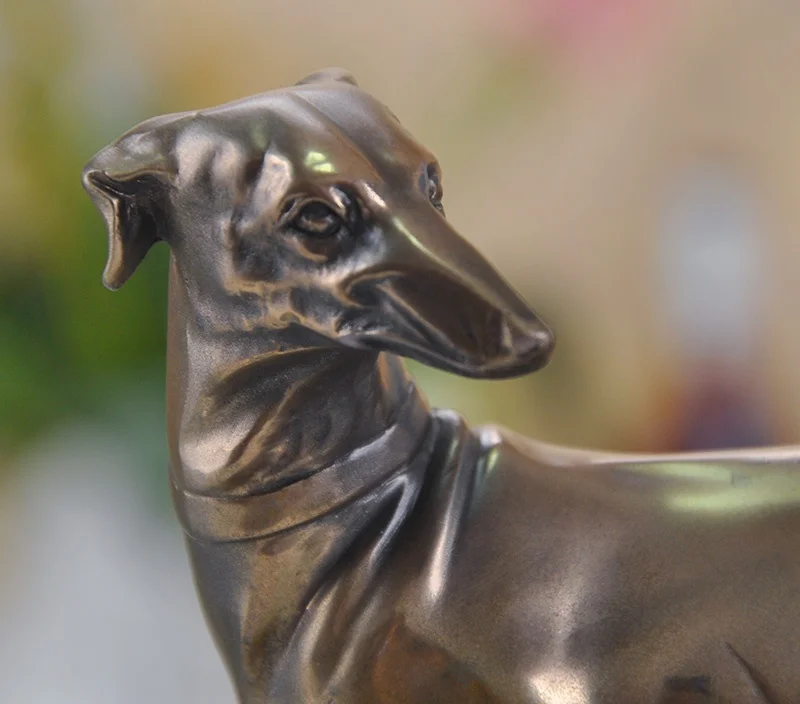 Handmade Greyhound Lovers Figurine Copper Resin Hunting Dog Sculpture Art Present Pet Craft Ornament for Home and Office Decor