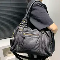 Y2K Spicy Girl One Shoulder Crossbody Bag Vintage Washed Leather Soft Leather Motorcycle Bag Large Capacity Bag - Image 3