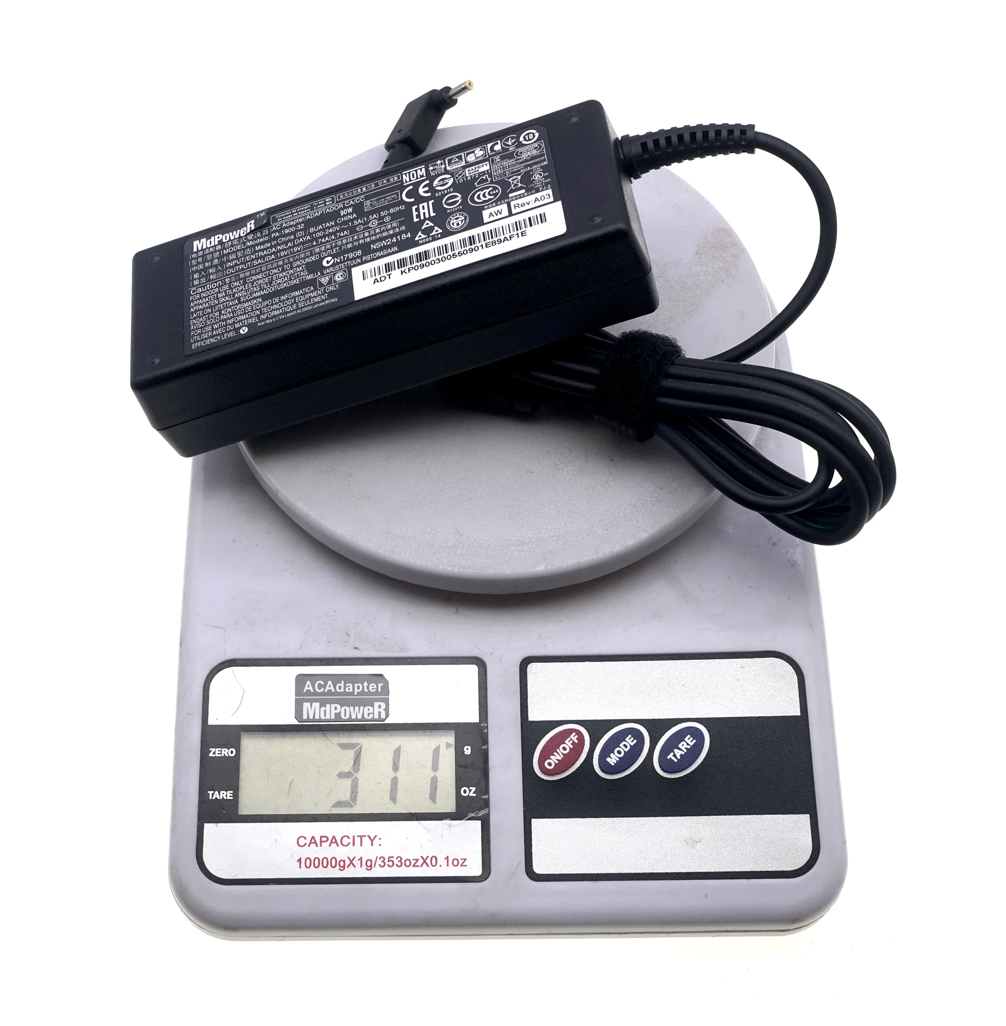 

Chicony A16-090P1A A090A145P 19V 4.74A AC Adapter Charger 90W 3.0x1.0mm For ACER Laptop Power Supply
