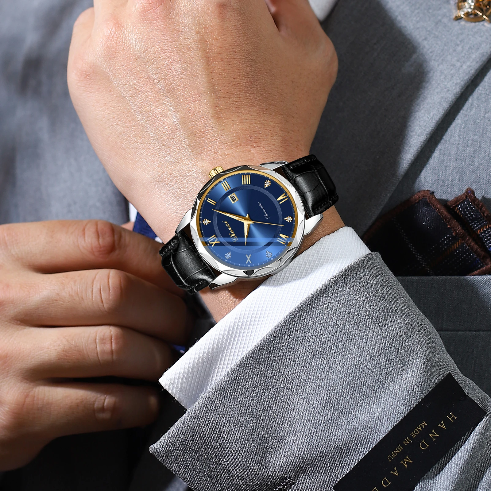 CHENXI 2025 高級メンズ腕時計ミリタリーアウトドアレザークォーツ腕時計防水ナイトライトカレンダースポーツウォッチリロイ