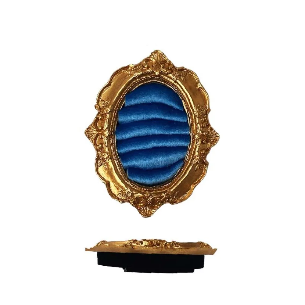 

Vintage Gold Ring Display Stand Velvet Organizer Photo Frame Suede Earring Tray Ring Holder Exquisite Jewelry Display Rack