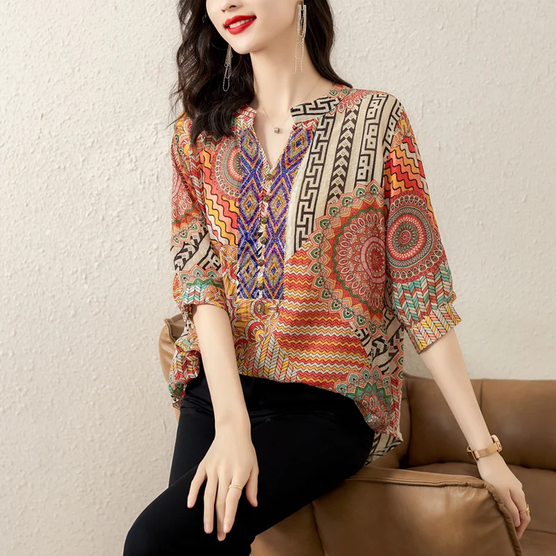 

Льняная хлопковая летняя женская модная футболка с защитой от УФ-излучения, свободного кроя, с V-образным вырезом, с принтом, больших размеров, для повседневной носки