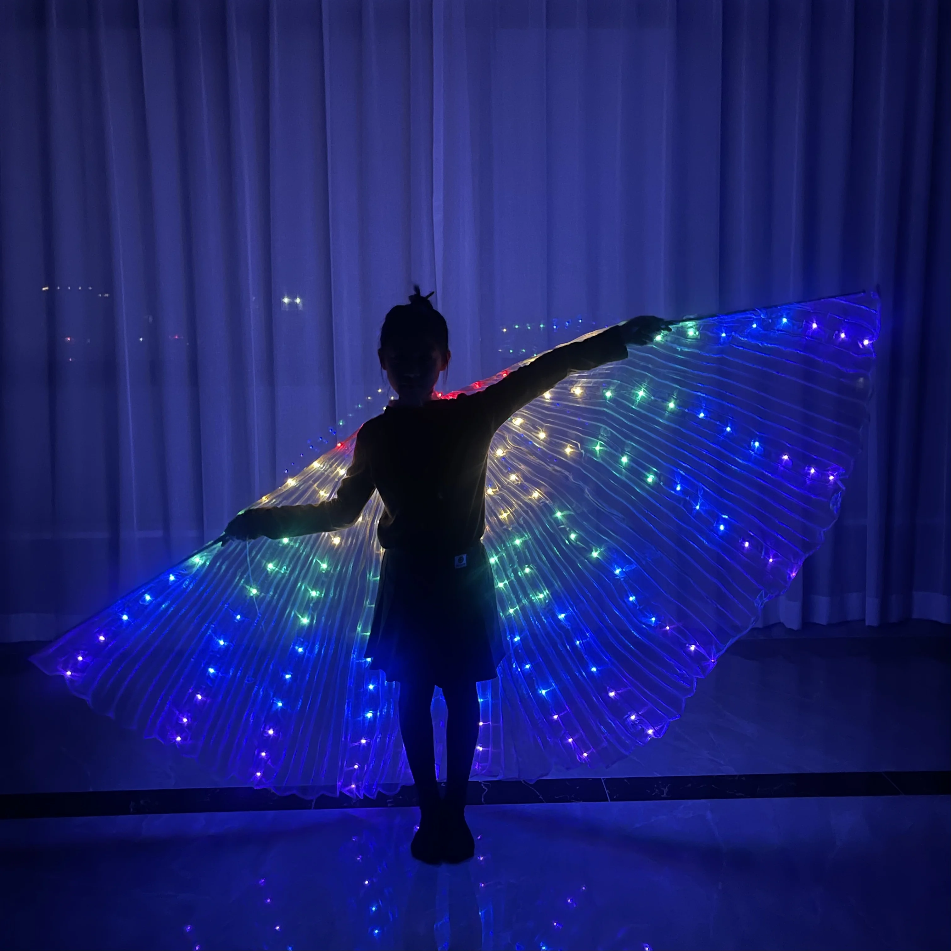 Children LED Lights Belly Dance Isis Wings Belly Dance Costumes Glow Dance Wings with Sticks Butterfly Halloween Fairy Wings