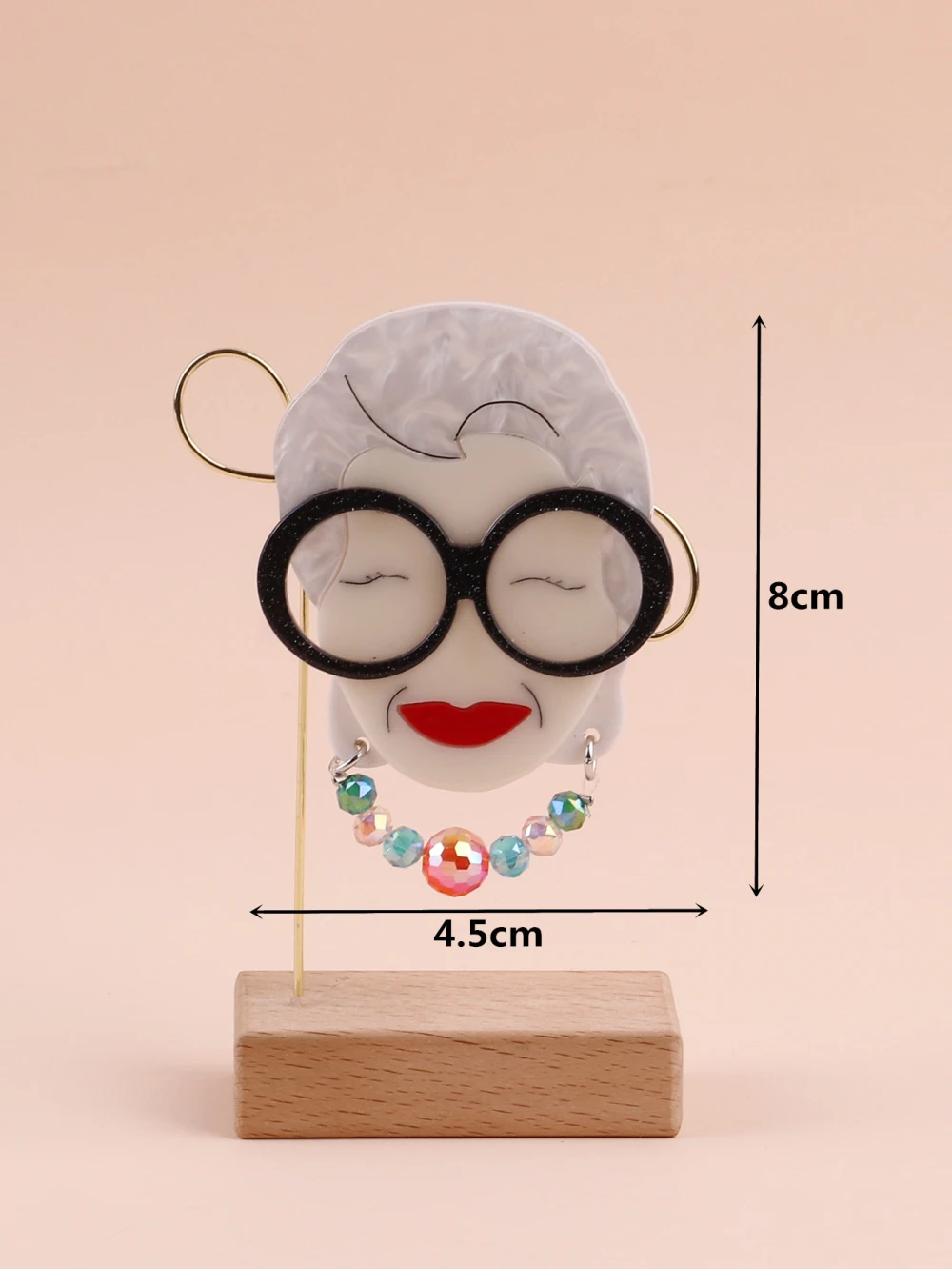 FishSheep Cute Celebrity Lady Figure Brooch for Women Acrylic Modern Granny Big Brooches Pins Fashion Clothing Accessories Gift