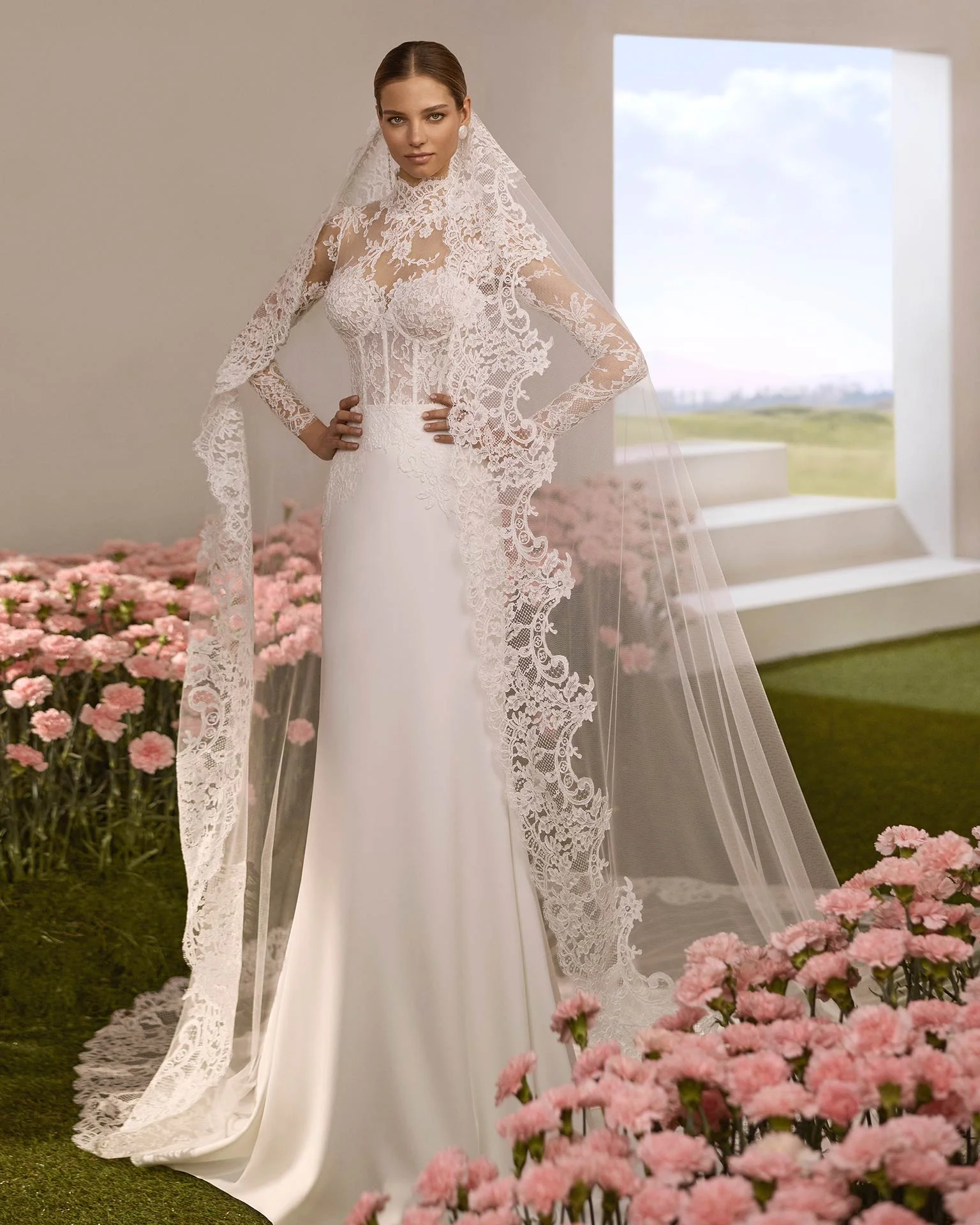 

2025 Latest Customized White Women's Elegant Classic High Collar Lace Stickers Long Sleeve Wedding Dress Satin Large Tail Skirt