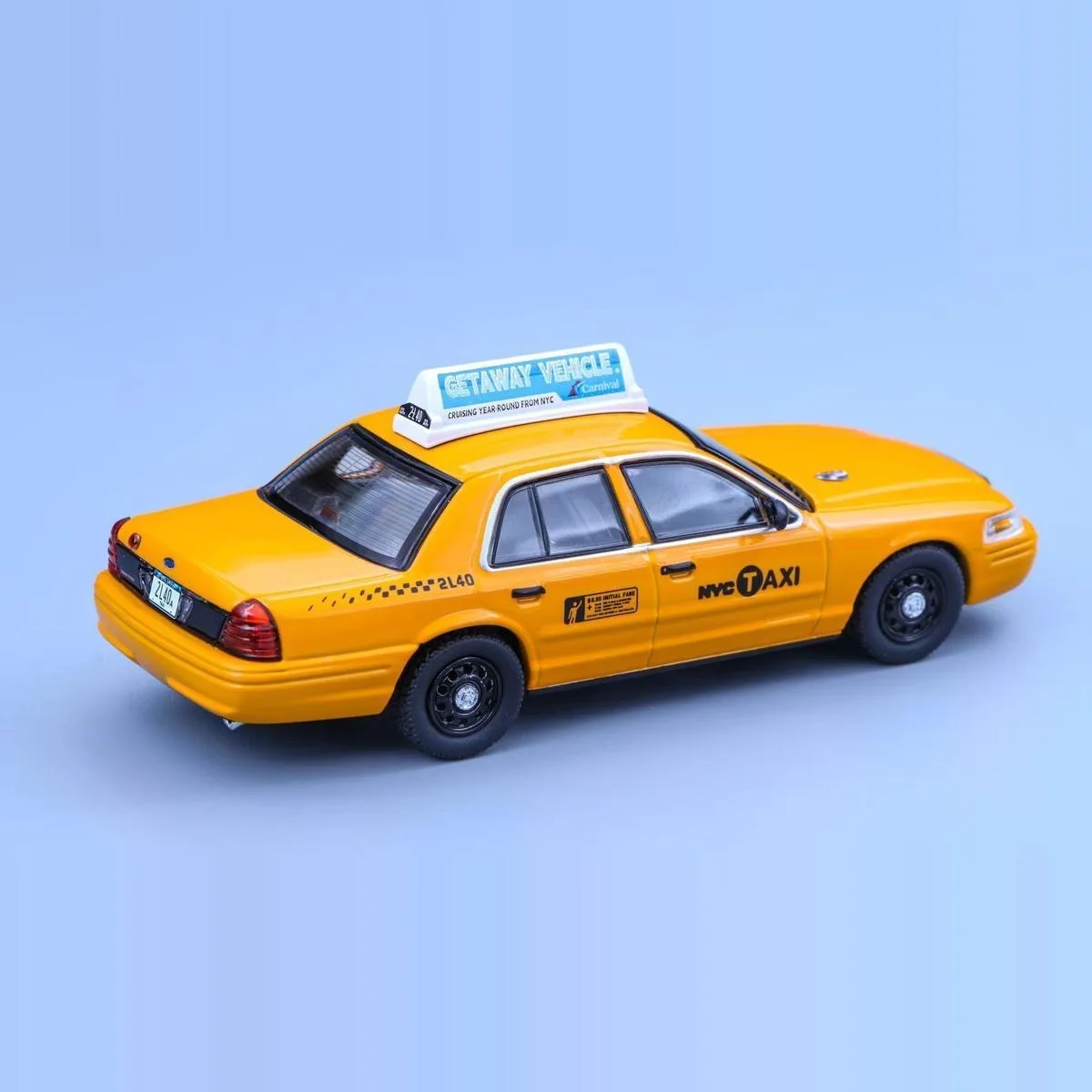 Rollin 1:64 Ford Crown Victoria New York Taxi/NYPD Patrol Car Alloy model-in stock