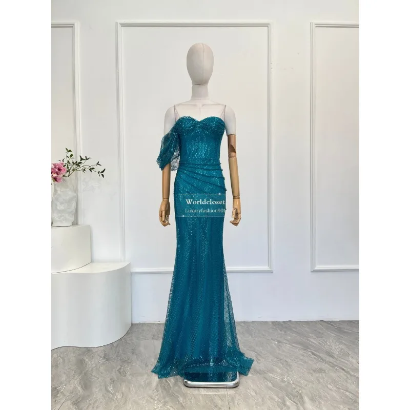 ชุดเดรสยาวทรงหลอดเปิดหลังผ้าตาข่ายสีน้ำเงินประดับเพชรสำหรับงานปาร์ตี้ คุณภาพสูง