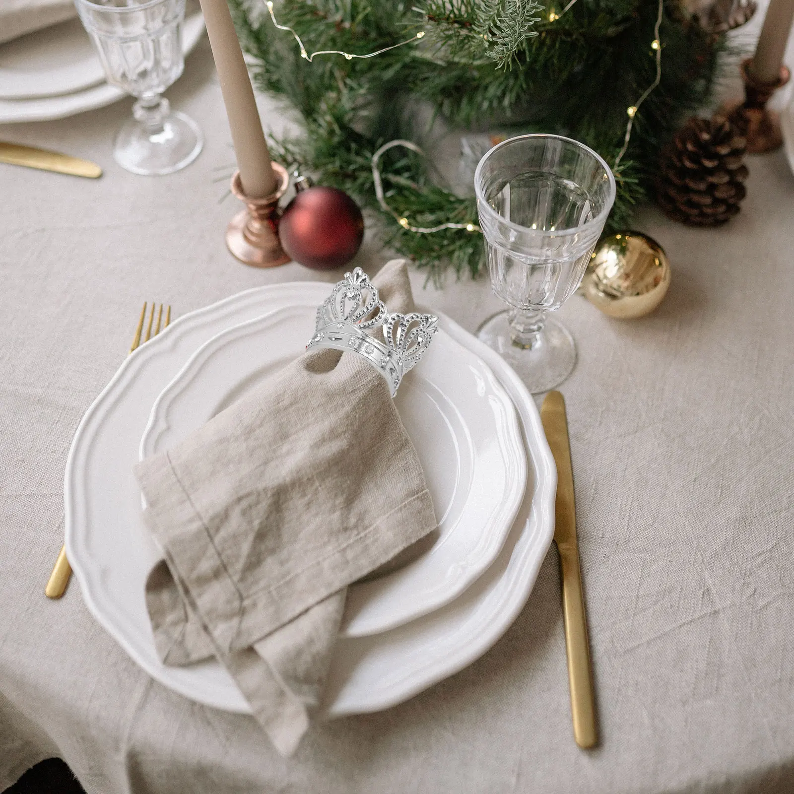 

6 Pcs Silver Alloy Crown Napkin Rings Elegant Table Decor Accessories Wedding Banquet Restaurant Party Supplies Reusable