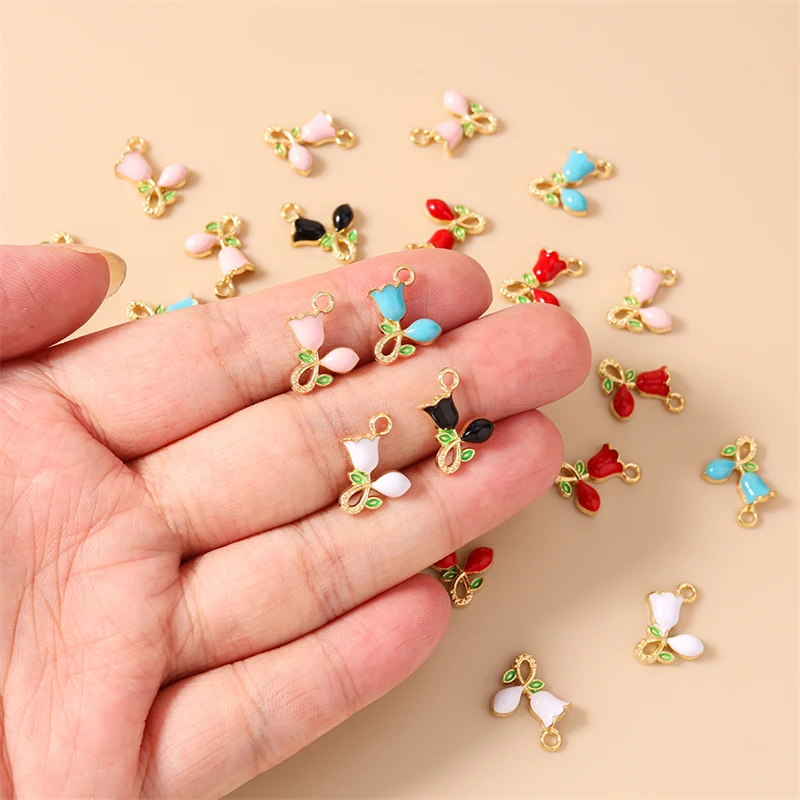 10 Stück 11x12mm Niedliche Bunte Emaille-Rosenblüten-Anhänger für die Herstellung von Halsketten, Ohrringen, Armbändern, DIY-Bastelarbeiten und Schmuckzubehör – Detail 3