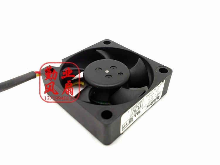 Nidec D03P-12TS3 DC 12V 0.09A 35x35x10mm 2-Wire Server Cooling Fan