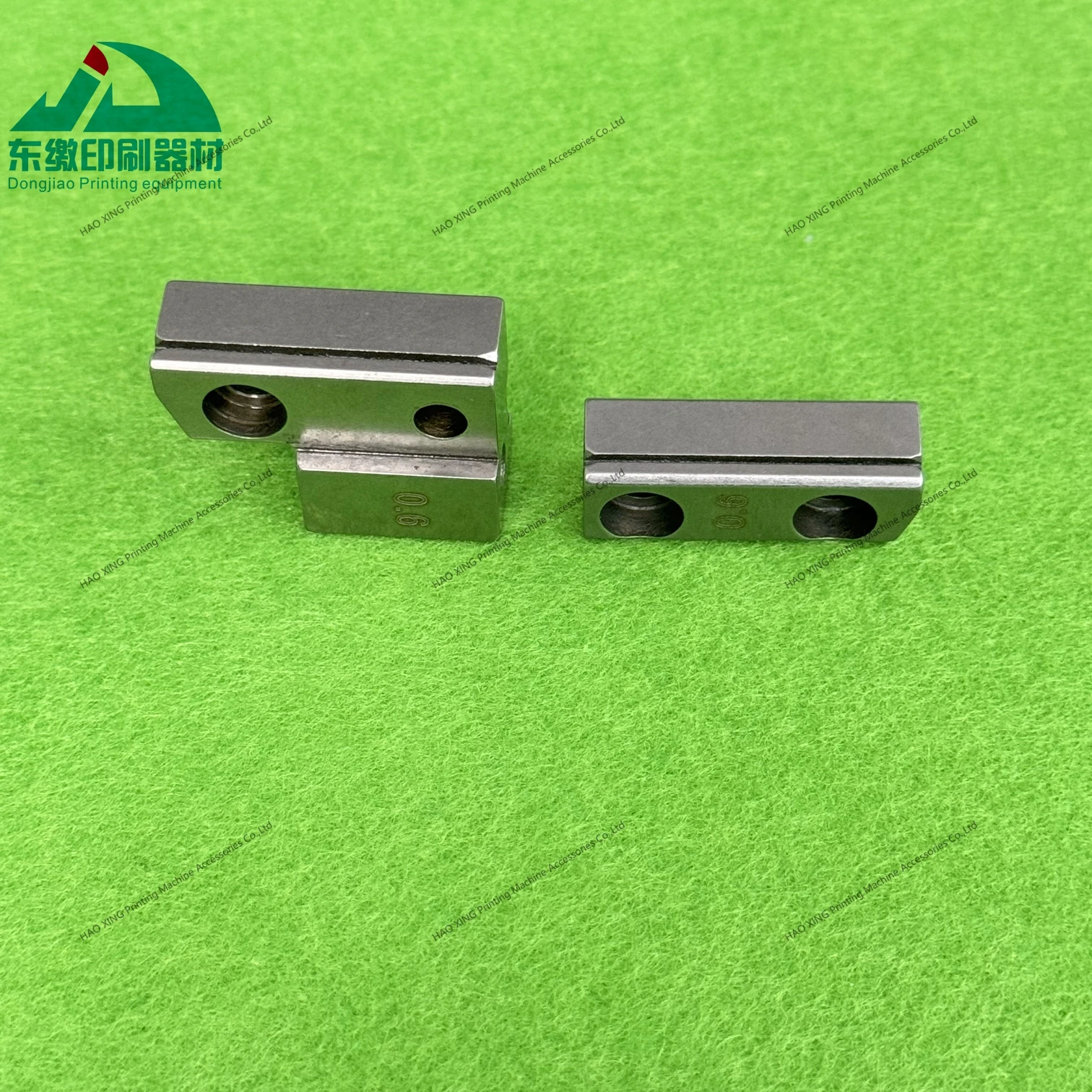 قطع غيار ماكينات الطباعة رأس الخياطة 881.0015.4 لملحقات الطباعة مولر مارتيني 75 رأس الأظافر بجودة عالية