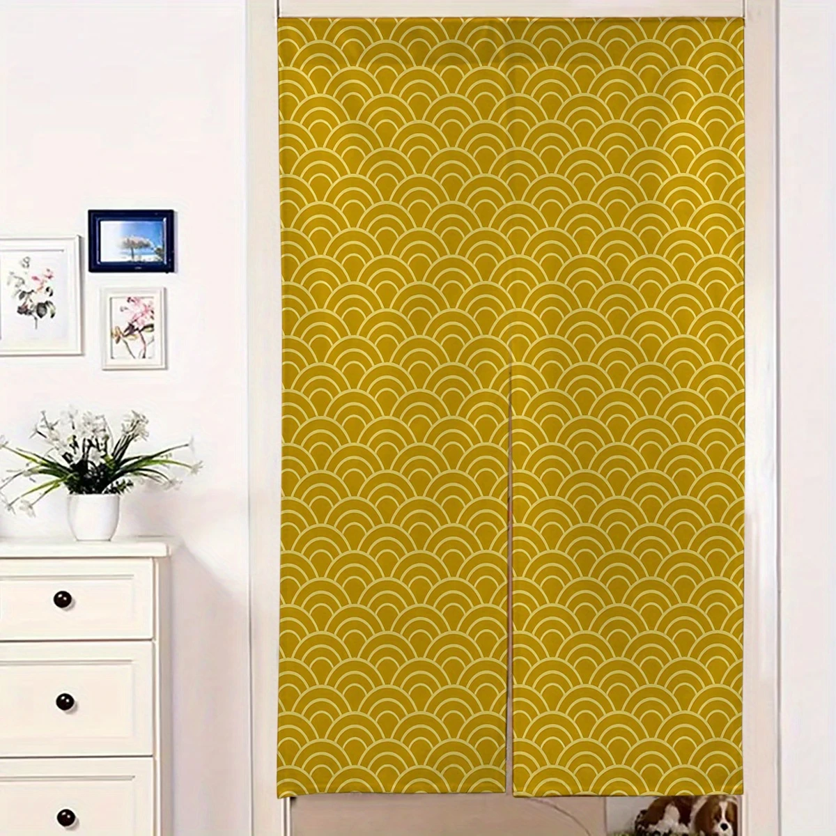 VIKAMA Japanese-Style Gold Wavy Door Curtain, Wavy Geometric Half-Door Curtain, Minimalist Kitchen Divider Decoration