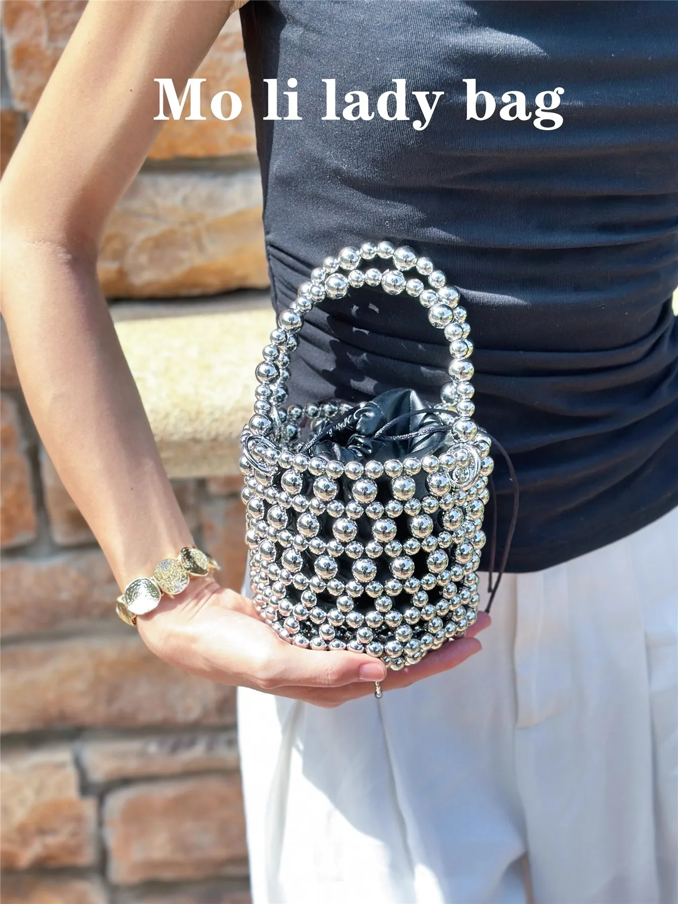 

Shiny Silver Beads Beaded Woven Handmade Clutch Purse Fashion HollowOut Beads Beading Women Handbag Luxury Exquisite Banquet Bag