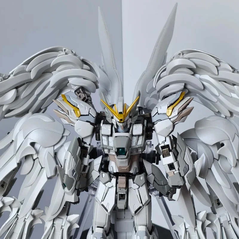 Action Figures Daban Mg 1/100 Fix Snow White Wing Assembly Model Desktop Ornament Scene Building Props Boy Toy Gift