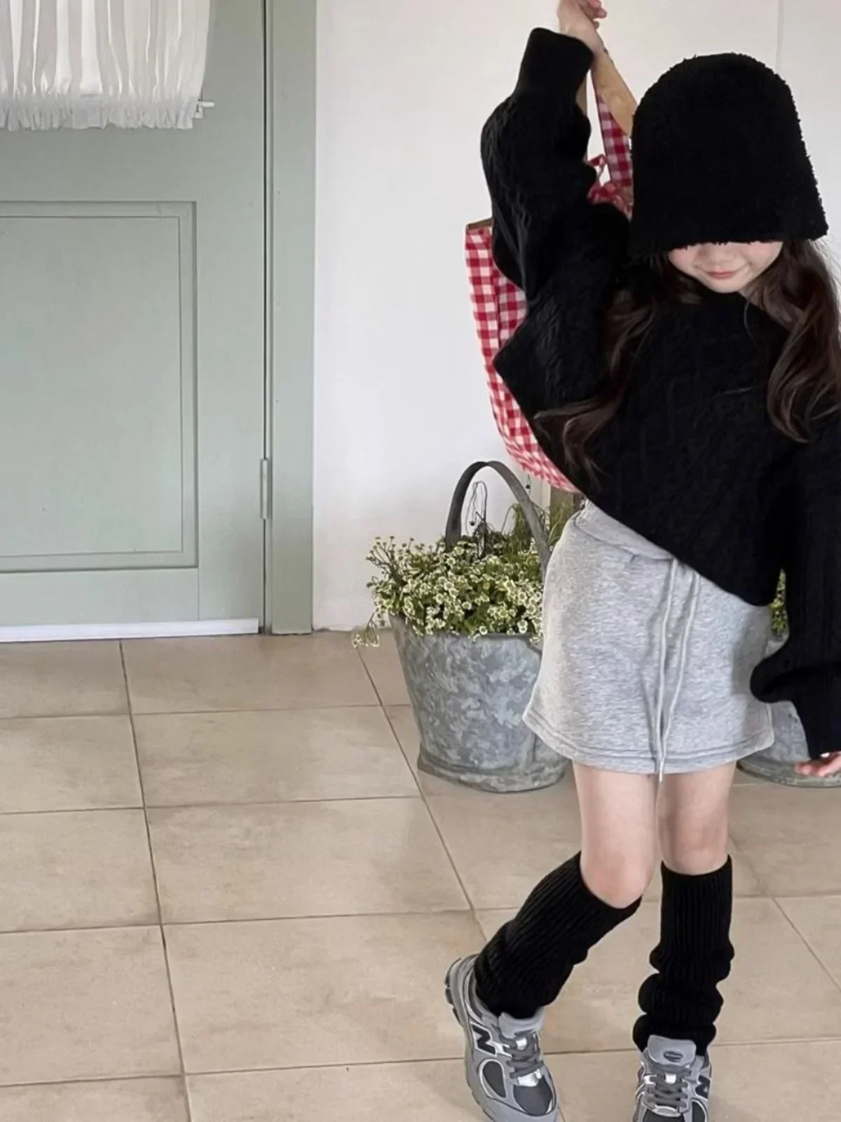 Girls Black Sweater Top Children 2024 New Autumn Collection Fashion Simple Casual Style All-match Sweater Clothes Kid Top