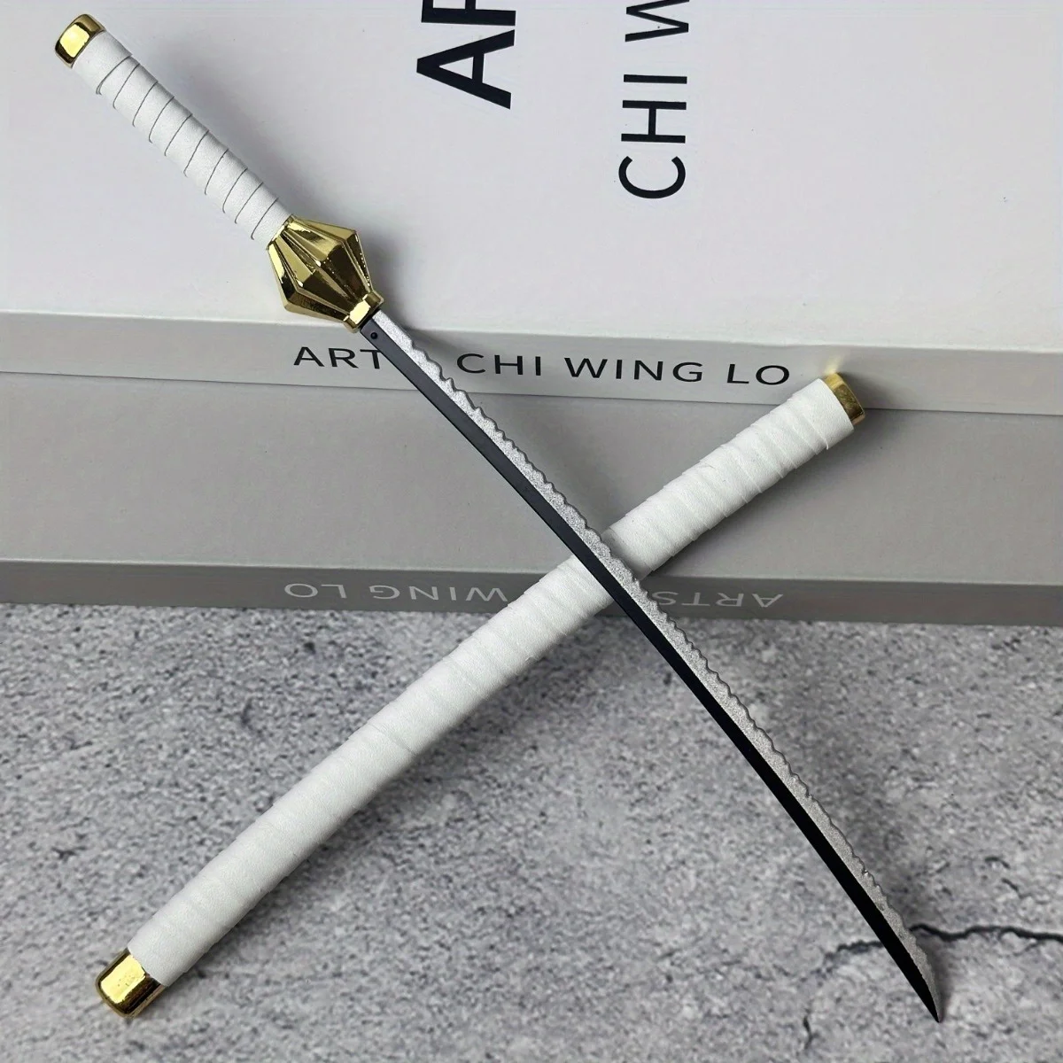 espada-katana-de-anime-bleach-de-10-polegadas-faca-de-metal-aizen-lamina-de-ninja-kenpachi-espada-falsa-em-tamanho-real-katana-japonesa-sabre-samurai-presente