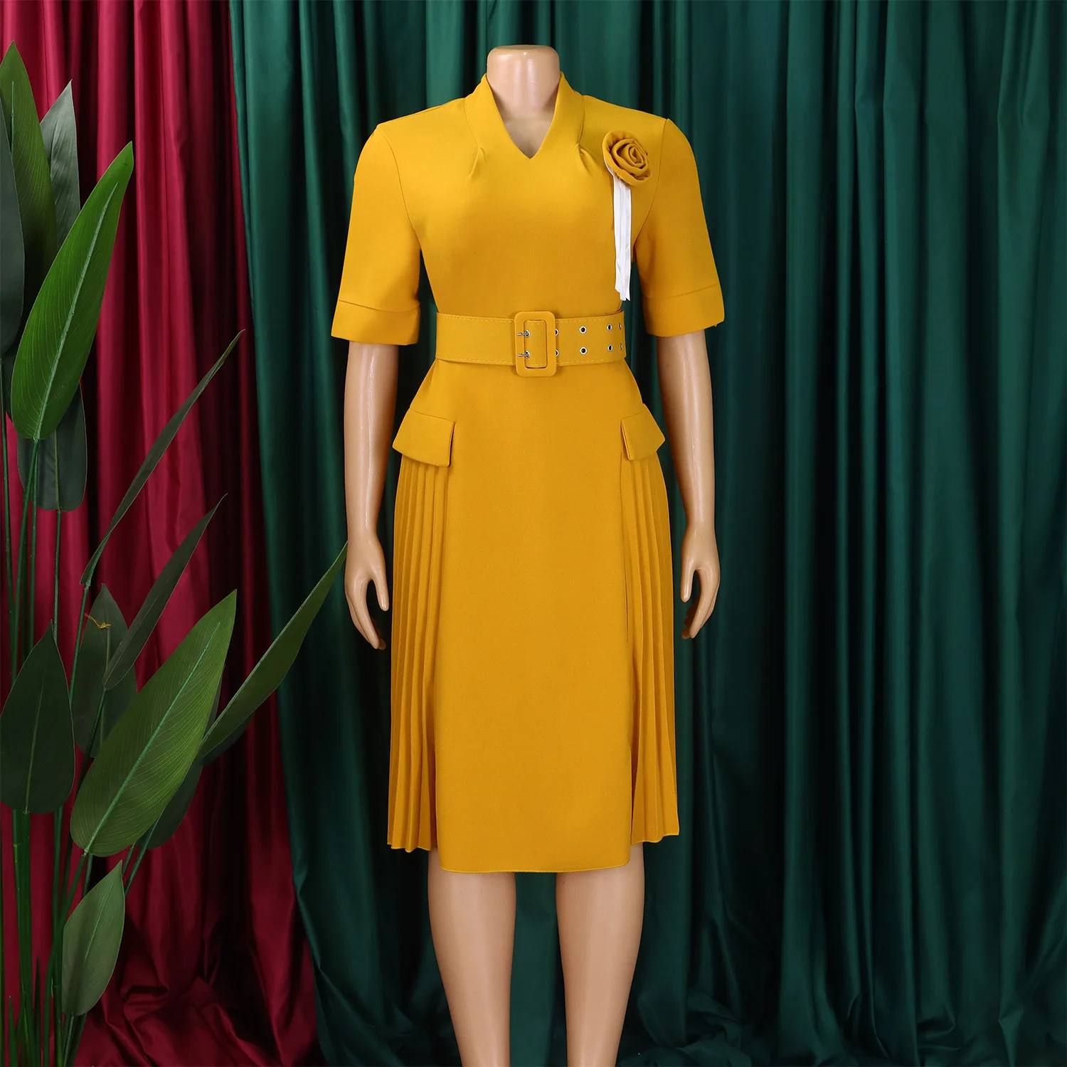 

Элегантные вечерние платья для женщин с V-образным вырезом, коротким рукавом, поясом на талии, плиссированные, длиной до середины икры, модные женские наряды для дня рождения, ужина, вечеринки, платье-роба