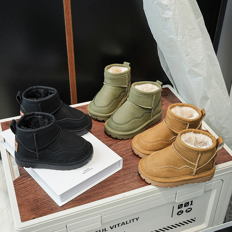 

Children Short Boots Round Toes Kids Ankle Boots with Thick Fur 2025 Winter New Boys Girls Kids Leather Boots Versatile Soft