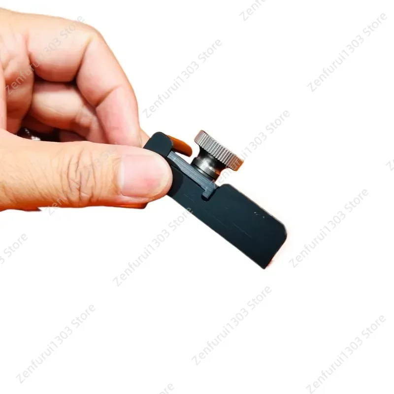 For Multi-directional Sandpaper Holder Grinding Clip Negative Angle Plane Polishing Hand-held Manual Sander Plastic
