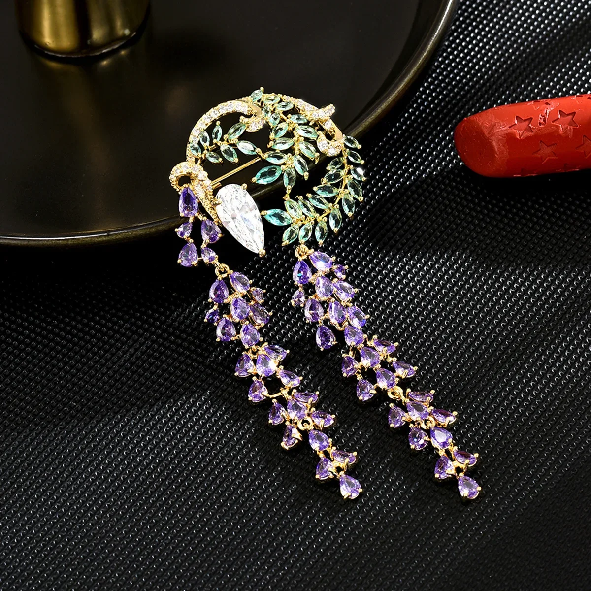 

CHKAWOCI Fresh rhinestone zircon fringe Wisteria Brooch Fashion antique flower corsage dinner wedding accessory