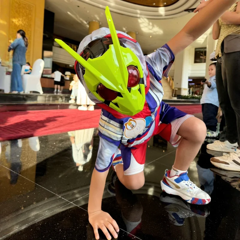 

In Stock Kamen Rider COS Mask Boy Wearable Dress-Up Helmet Headset Empty Me Levi Doll Collectible Action Figure Christmas Toys