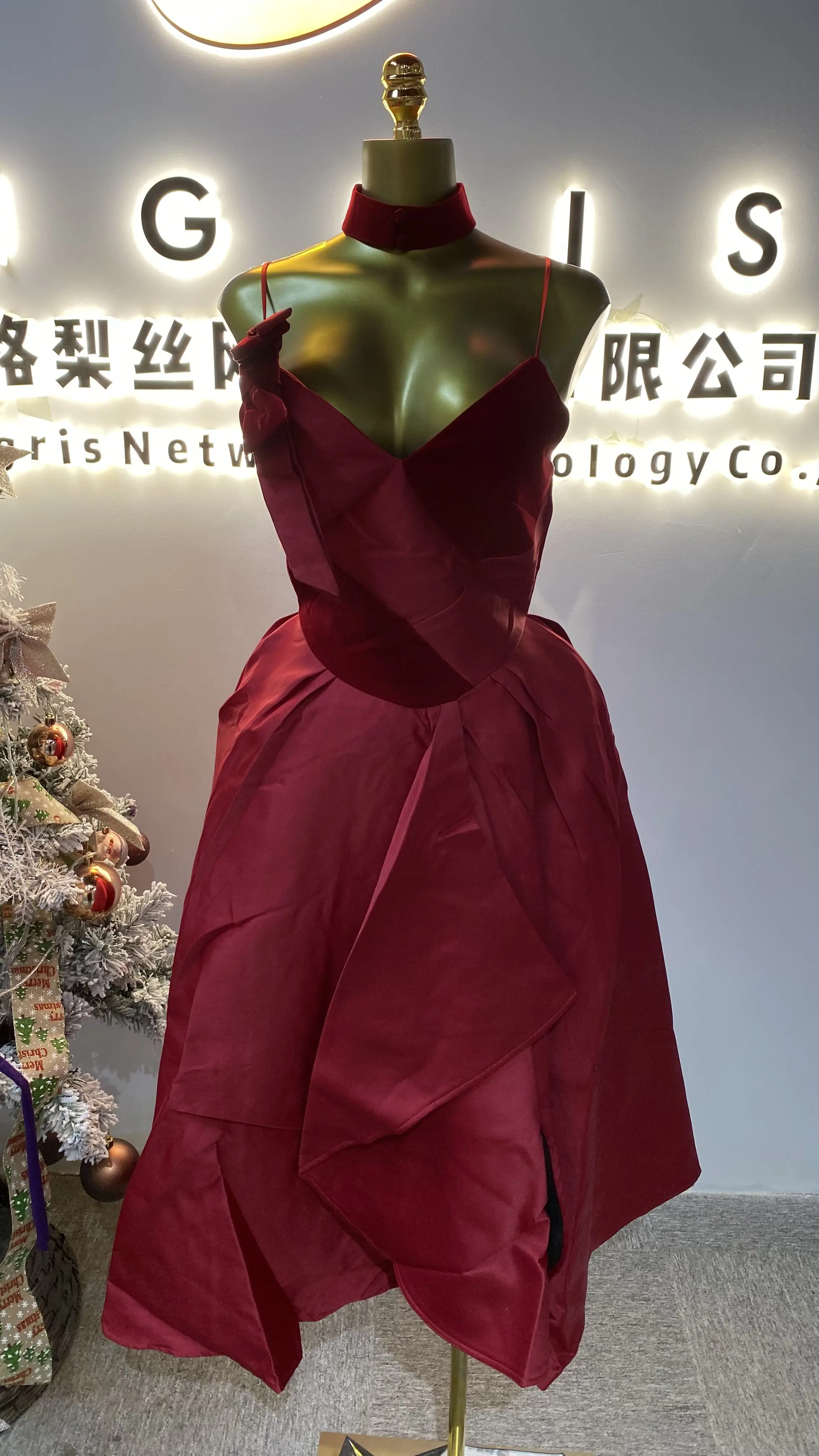 

2025 new French niche design satin waist split dress three-dimensional bow stitching skirt-GZXX005