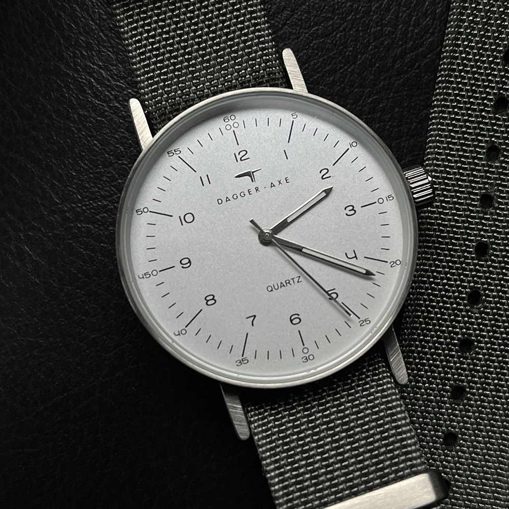 Watches for Man Simple Bauhaus Couple Quartz Watch NATO Strap Ultra-thin Stainless Steel Case