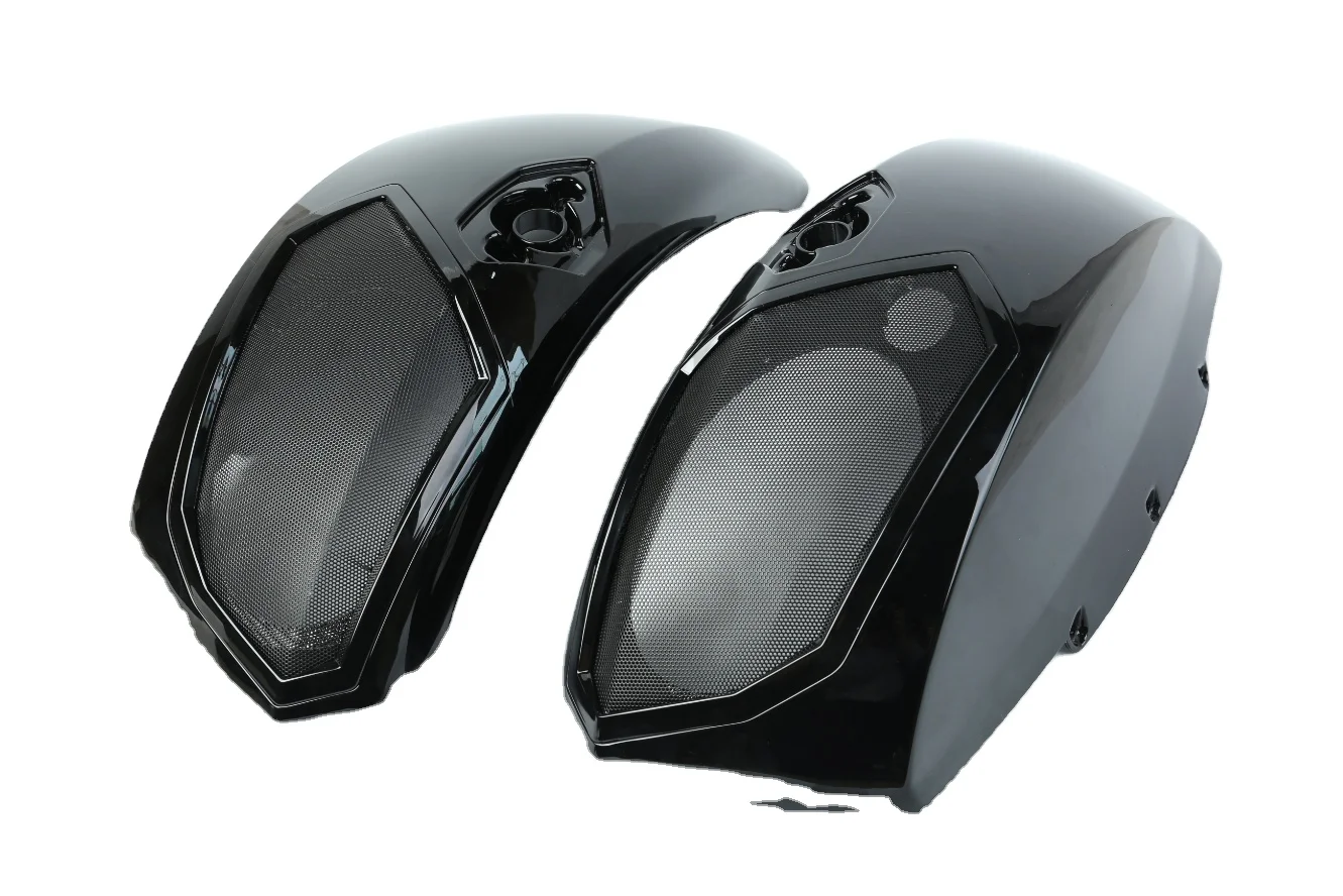 อุปกรณ์เสริมรถจักรยานยนต์สีดําสําหรับ 2011-2015 Harley Victory Cross Country Saddlebags เสียงฝาปิดย่างแทรก