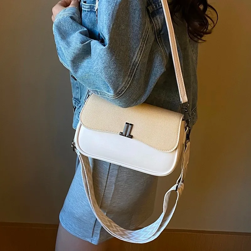 

Best Seller Superstar Show Elegant Handbag Minimalist Chic With Letter Logo Large Capacity