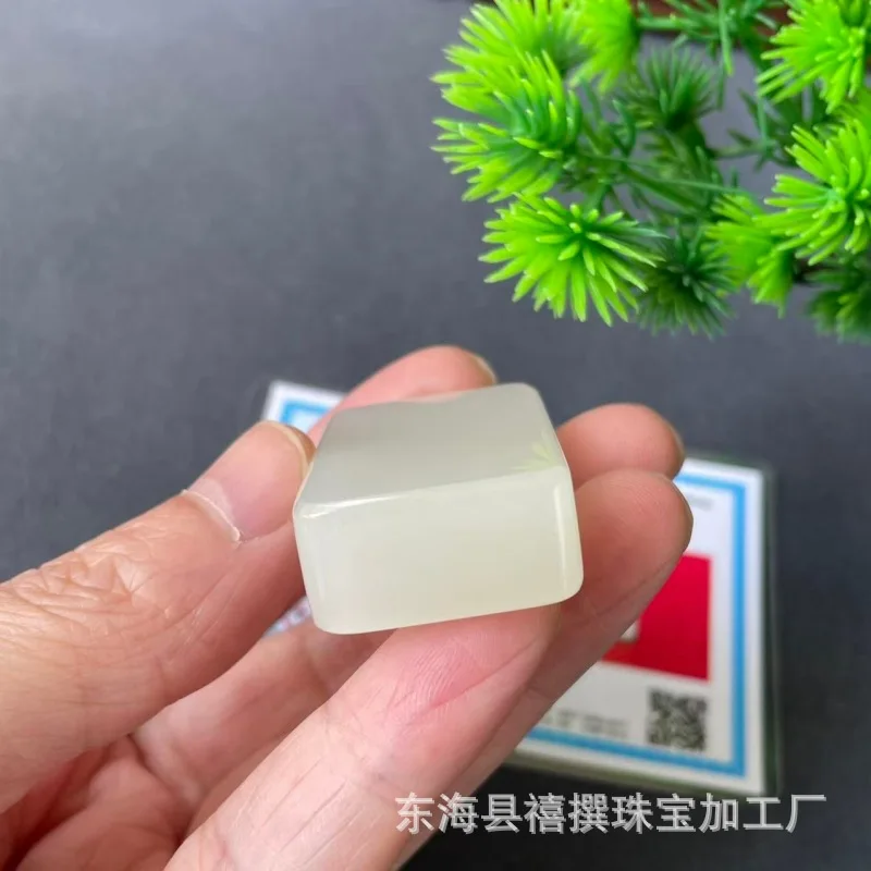 Hotan Wushi , Natural White From Old Mine Mountain Material, Unisex Jade Pendant