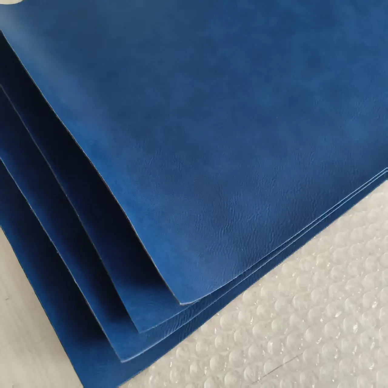 

4 листа 30x60 см, заготовки из искусственной кожи для сублимации, термостойкие, для лазерной гравировки