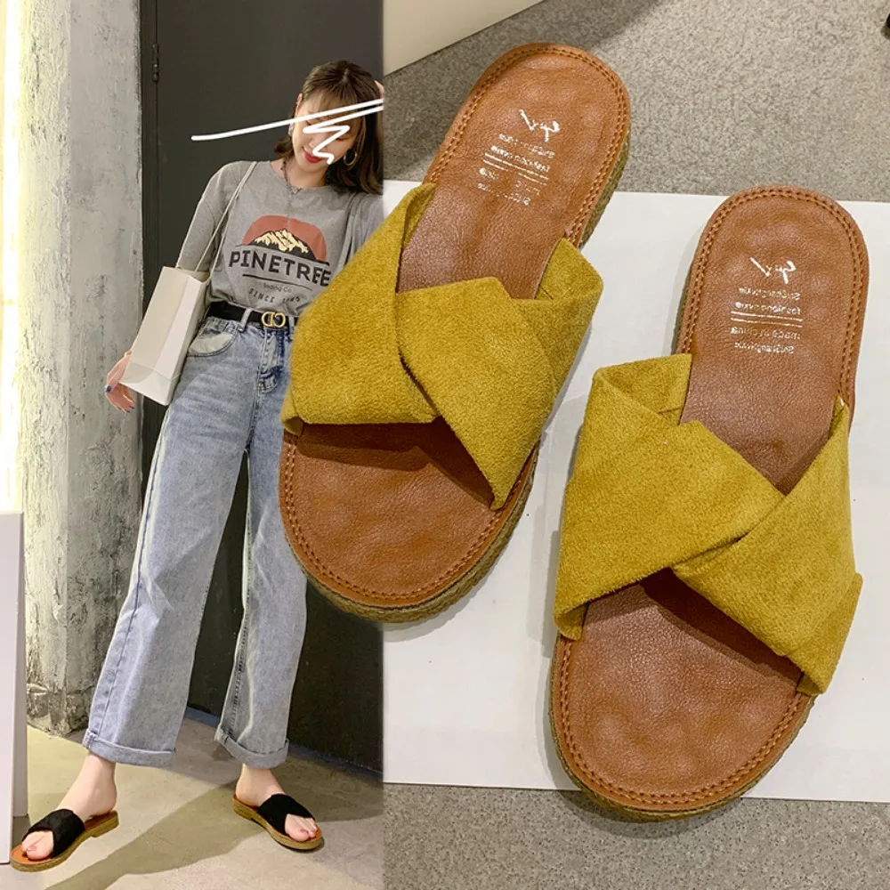 Summer New Designer Slippers for Women Fashion Casual Suede Flat Slipper Shoes Female