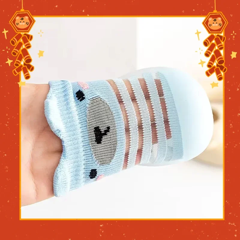 Sepatu Bayi Dalam Ruangan Gaya Klasik Stoking Bersirkulasi Pola Beruang Sepatu Balita Bayi Musim Semi dan Musim Panas Sol Lembut Anti-selip