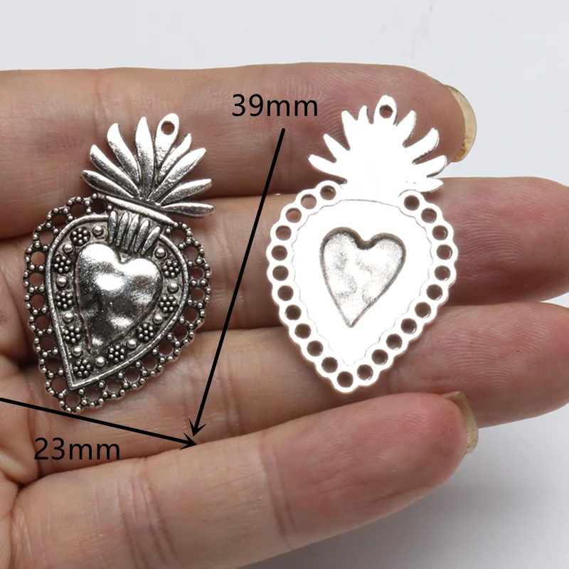10pcs Mixed Mexican Sacred Heart Alloy Pendant Retro Necklace Earrings Metal Accessories DIY Charm Jewelry Crafts Making A770