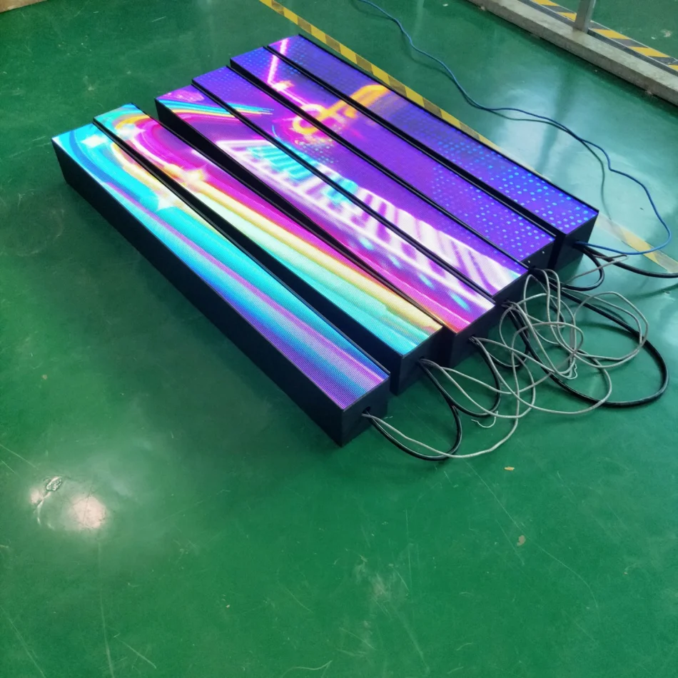 高輝度・高リフレッシュレート3840Hz P3屋内階段用LEDディスプレイ、LEDステップディスプレイ、LEDラダー、大型ビデオサイン