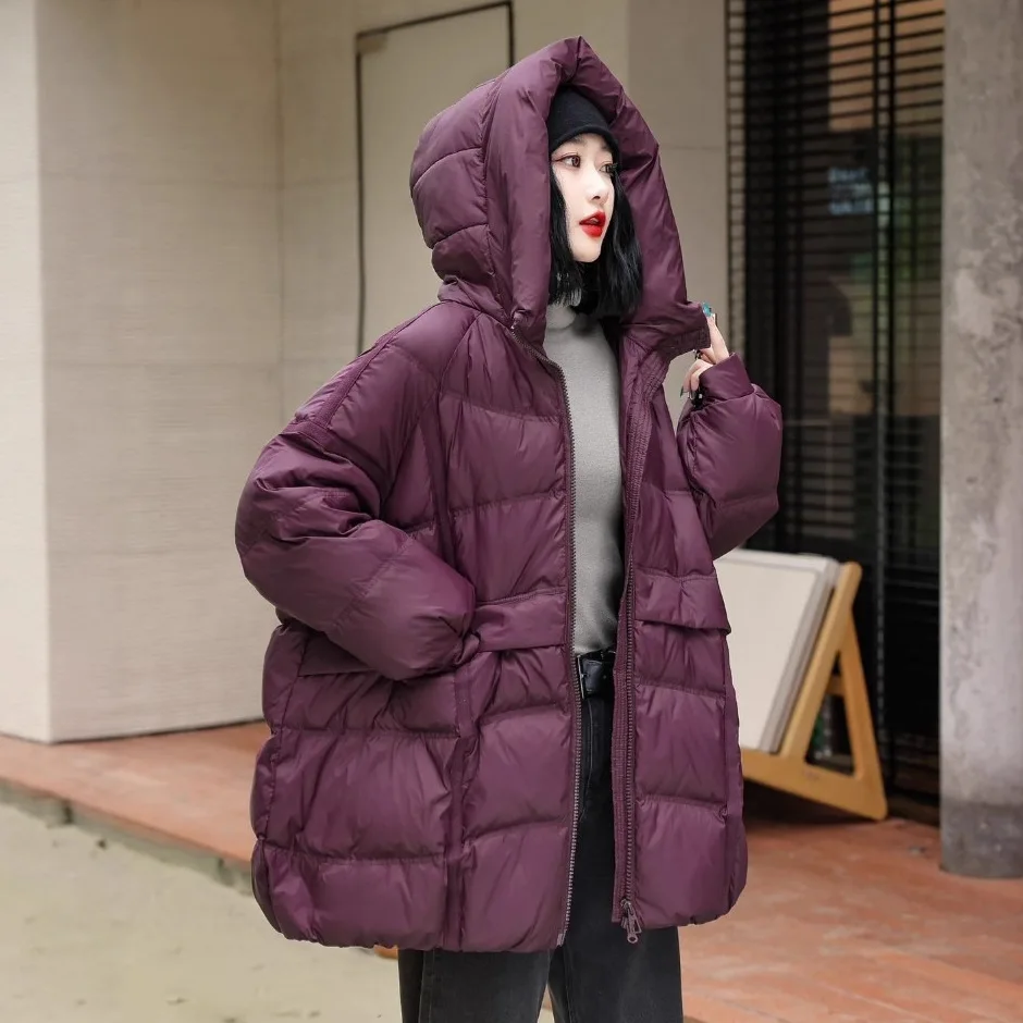 2025, Winter europäische Damen-Daunenjacke, Pendler-Kapuze, warme High-Street-Jacke